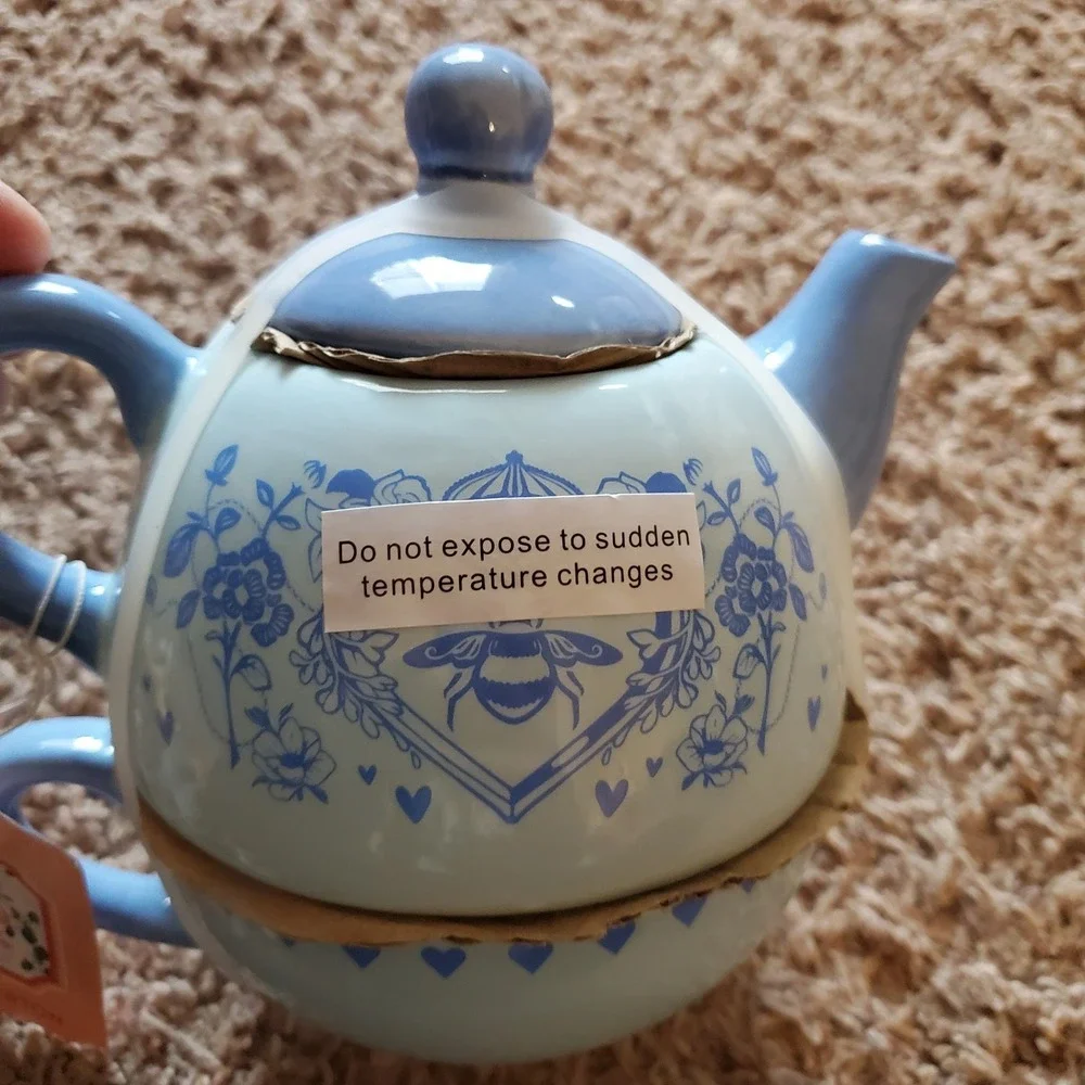 BRAND NEW BRIDGERTON Ceramic Tea Pot Blue LIMITED EDITION-More Bridgerton listed